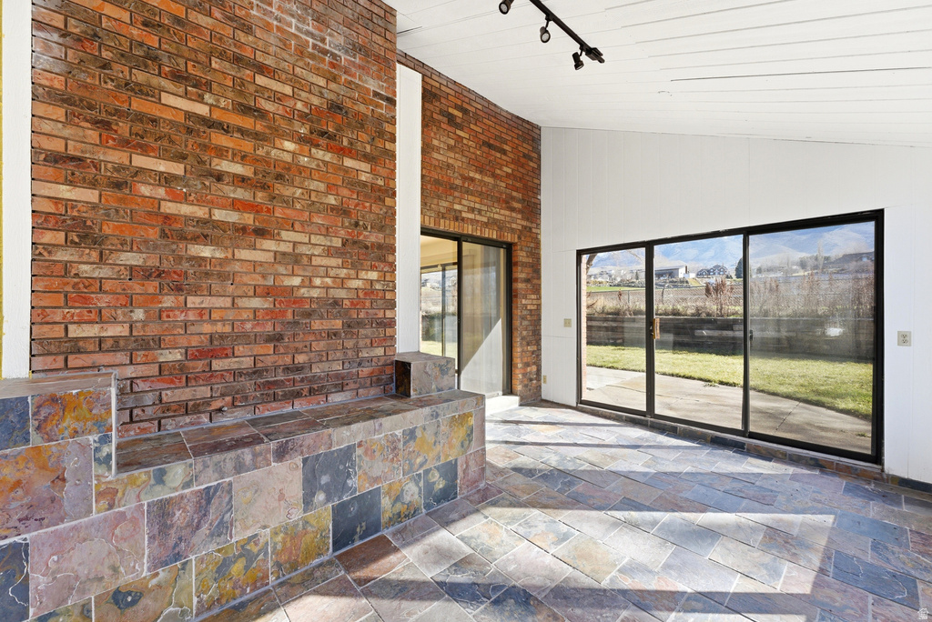 488 E 250 S Hyde Park, UT 84318