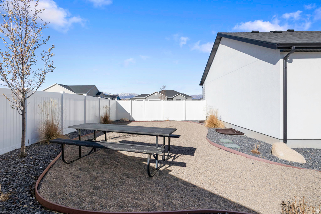 1078 N 340 W Tooele, UT 84074