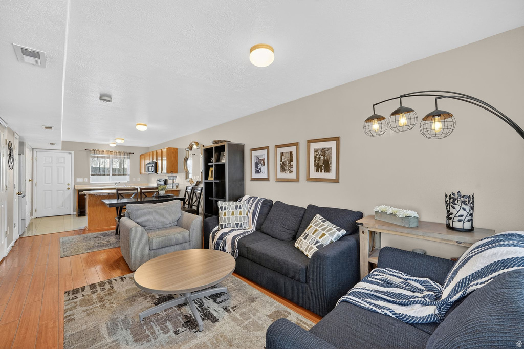 475 N REDWOOD RD #88 Salt Lake City, UT 84116