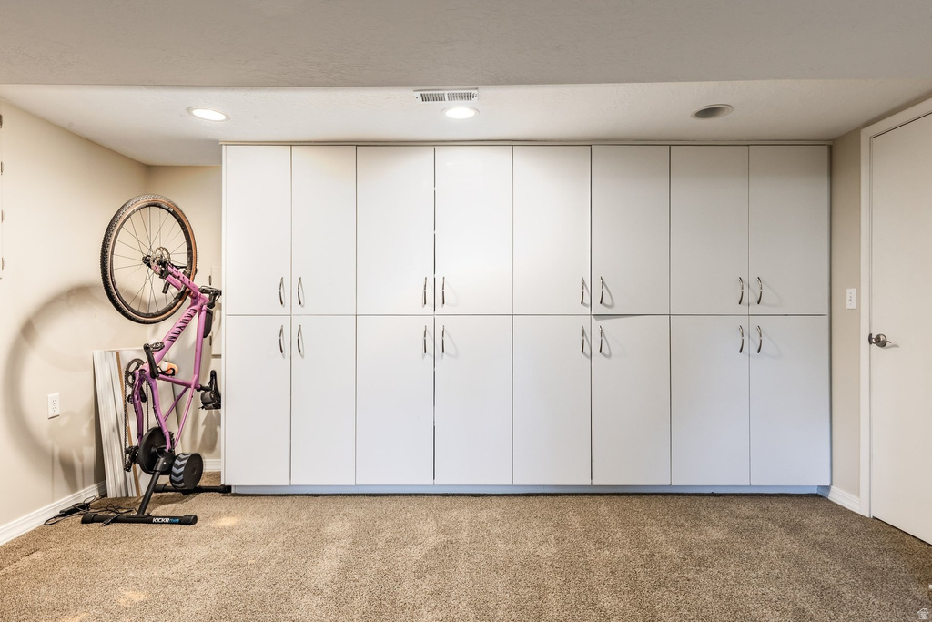 952 E 3385 S Salt Lake City, UT 84106