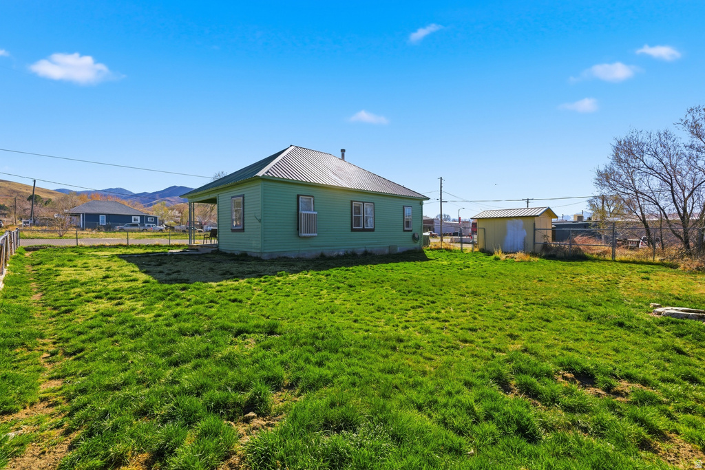 103 N 4TH ST Tooele, UT 84074