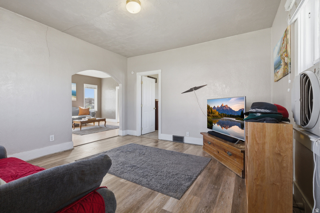 103 N 4TH ST Tooele, UT 84074