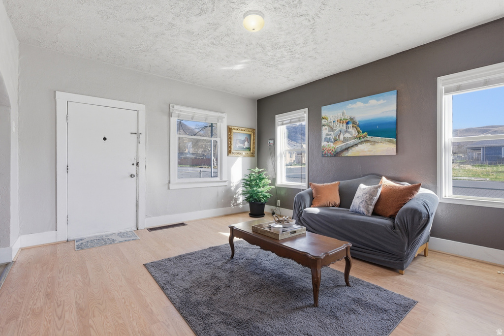 103 N 4TH ST Tooele, UT 84074