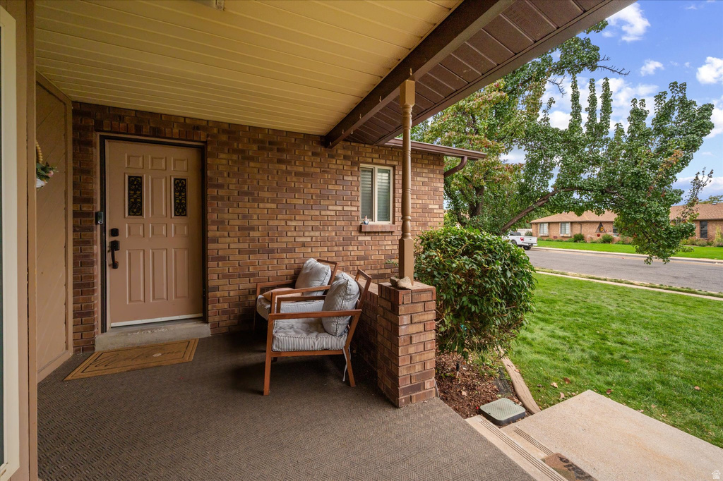 5530 S 100 W Washington Terrace, UT 84405