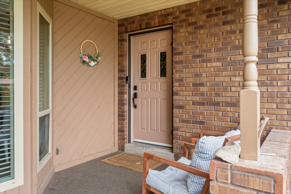 5530 S 100 W Washington Terrace, UT 84405