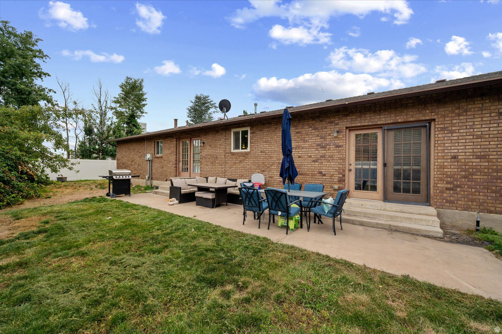 5530 S 100 W Washington Terrace, UT 84405