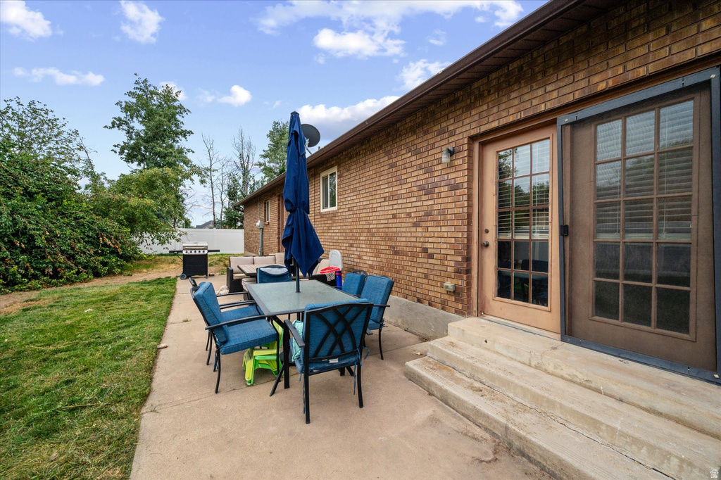 5530 S 100 W Washington Terrace, UT 84405