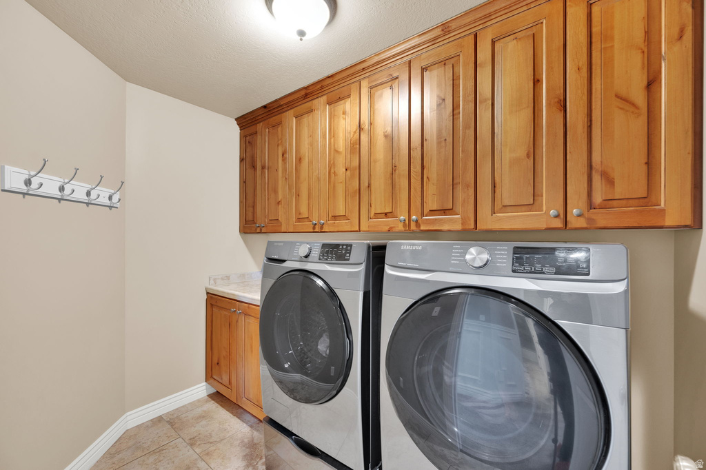 686 WELLINGTON DR Kaysville, UT 84037