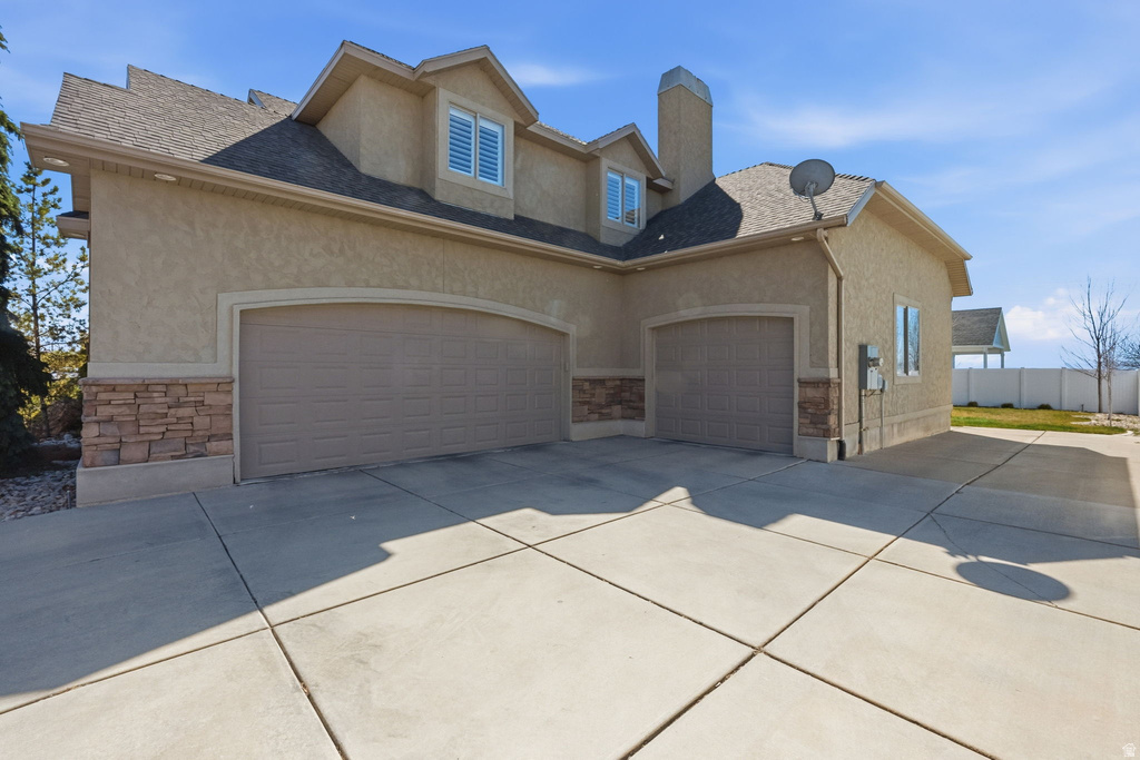 686 WELLINGTON DR Kaysville, UT 84037