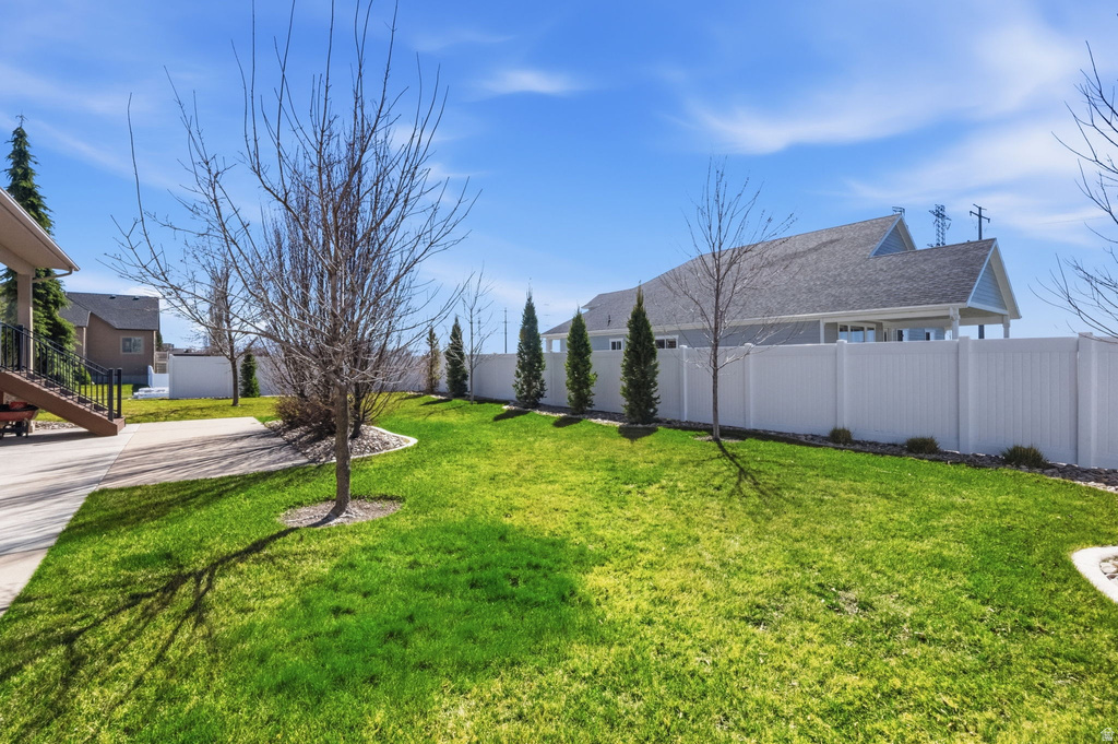 686 WELLINGTON DR Kaysville, UT 84037