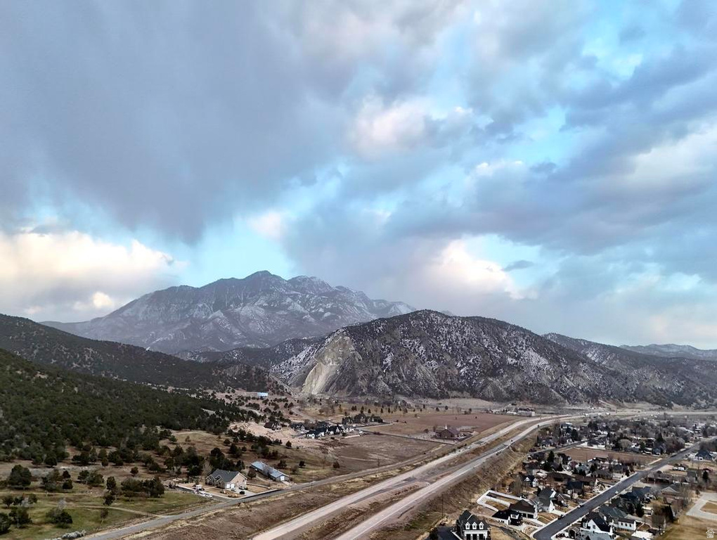 659 E 1037 N Nephi, UT 84648