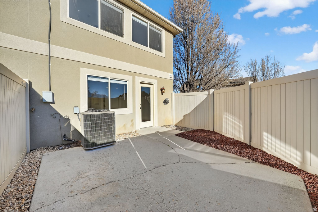 213 E TAMARAK CIR Lehi, UT 84043