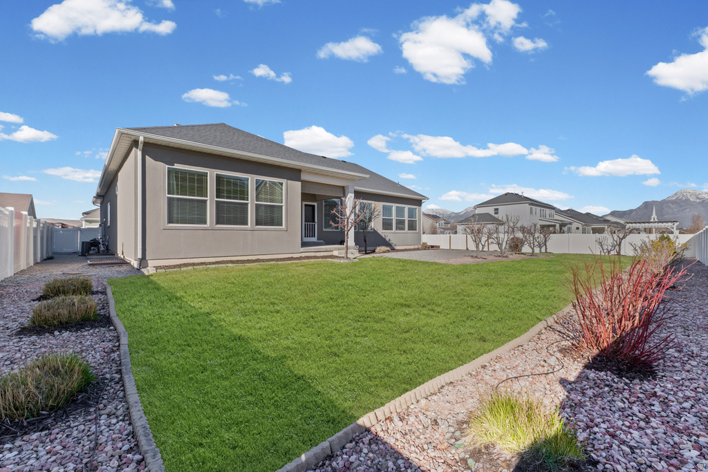 3301 W CRAMDEN DR Lehi, UT 84048