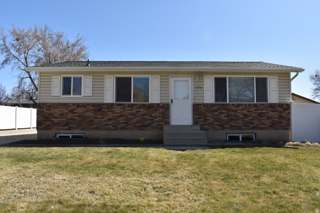574 E ALOHA LN Sandy, UT 84070