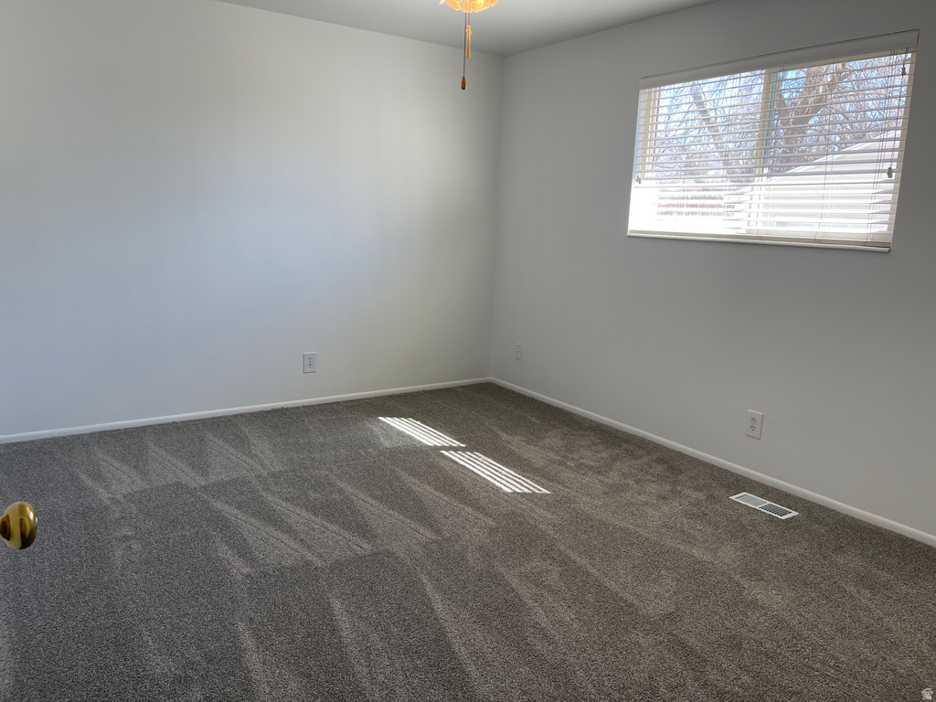 574 E ALOHA LN Sandy, UT 84070