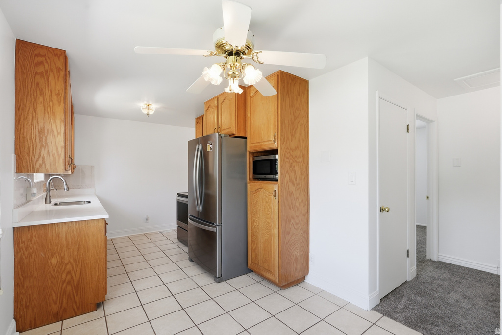 574 E ALOHA LN Sandy, UT 84070