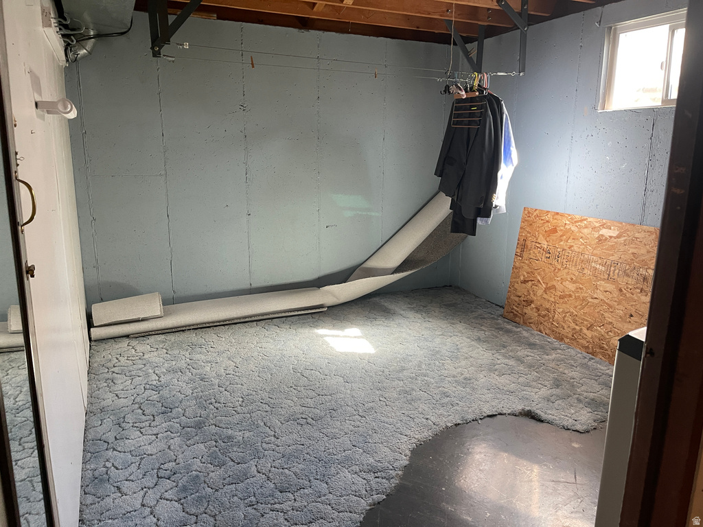 574 E ALOHA LN Sandy, UT 84070