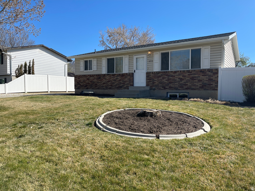 574 E ALOHA LN Sandy, UT 84070