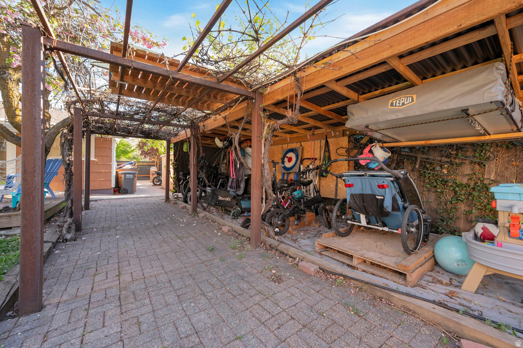 2457 E E 2100 Salt Lake City, UT 84109