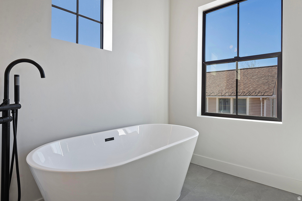 571 S MCCLELLAND ST Salt Lake City, UT 84102