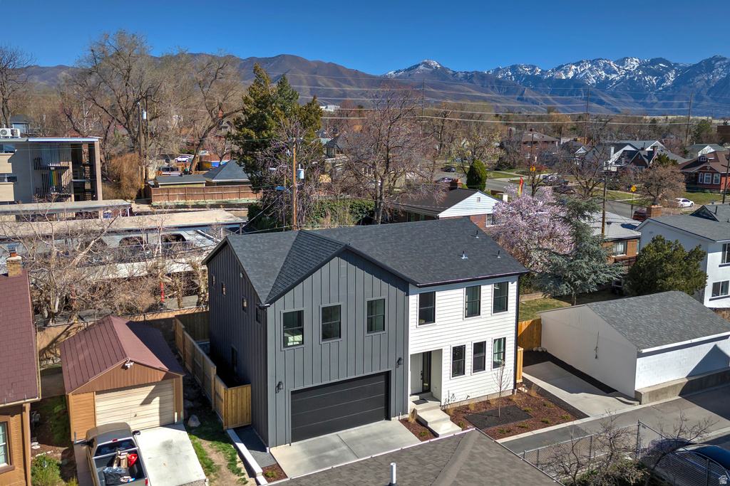 571 S MCCLELLAND ST Salt Lake City, UT 84102