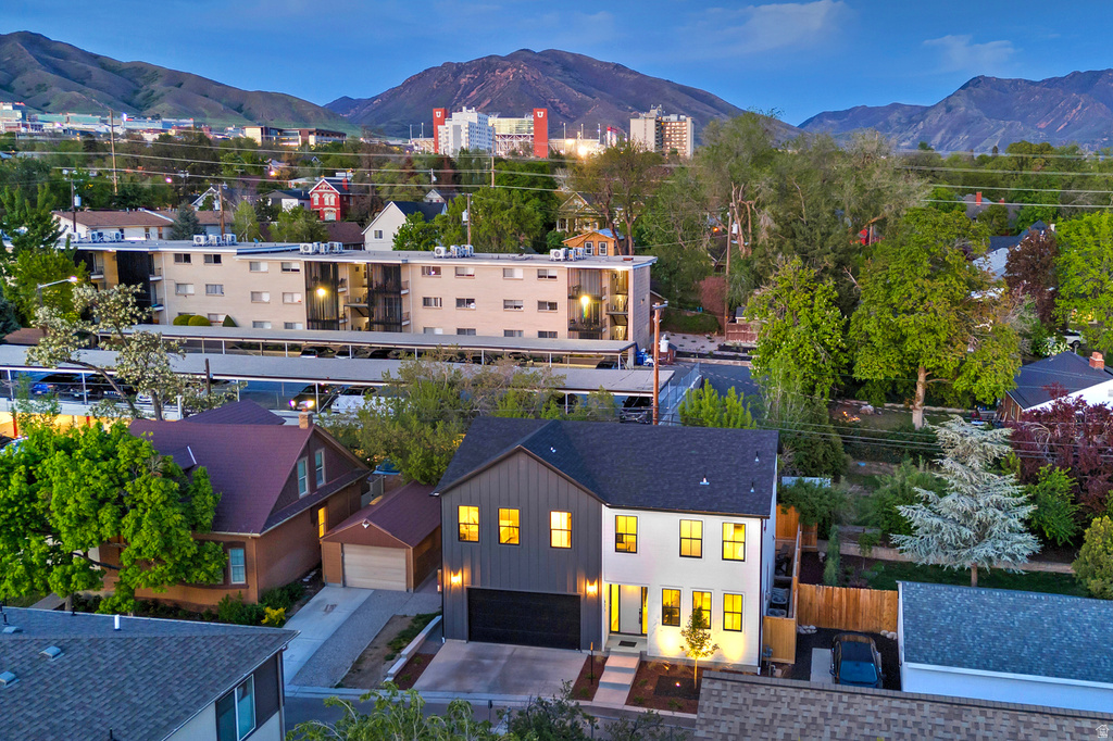571 S MCCLELLAND ST Salt Lake City, UT 84102