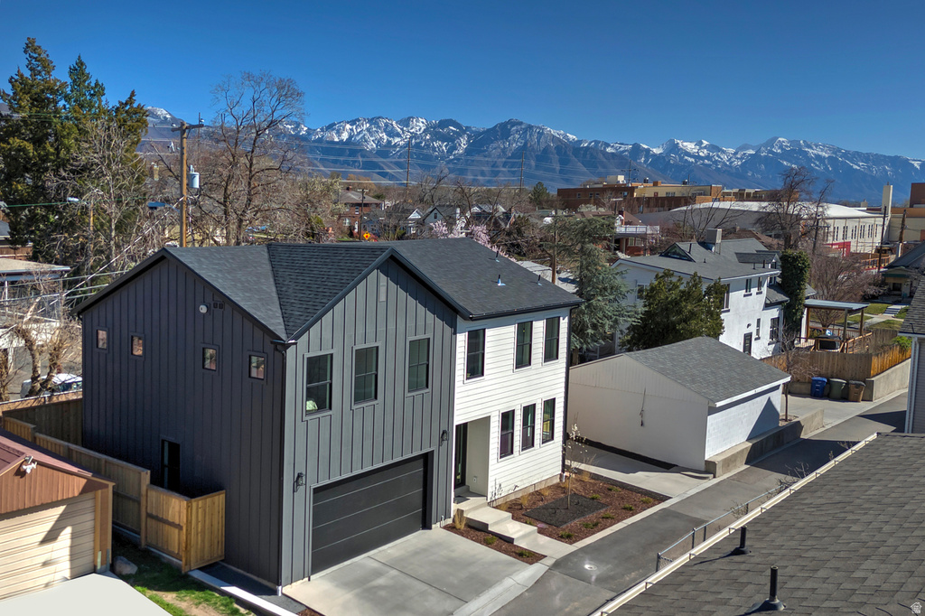 571 S MCCLELLAND ST Salt Lake City, UT 84102