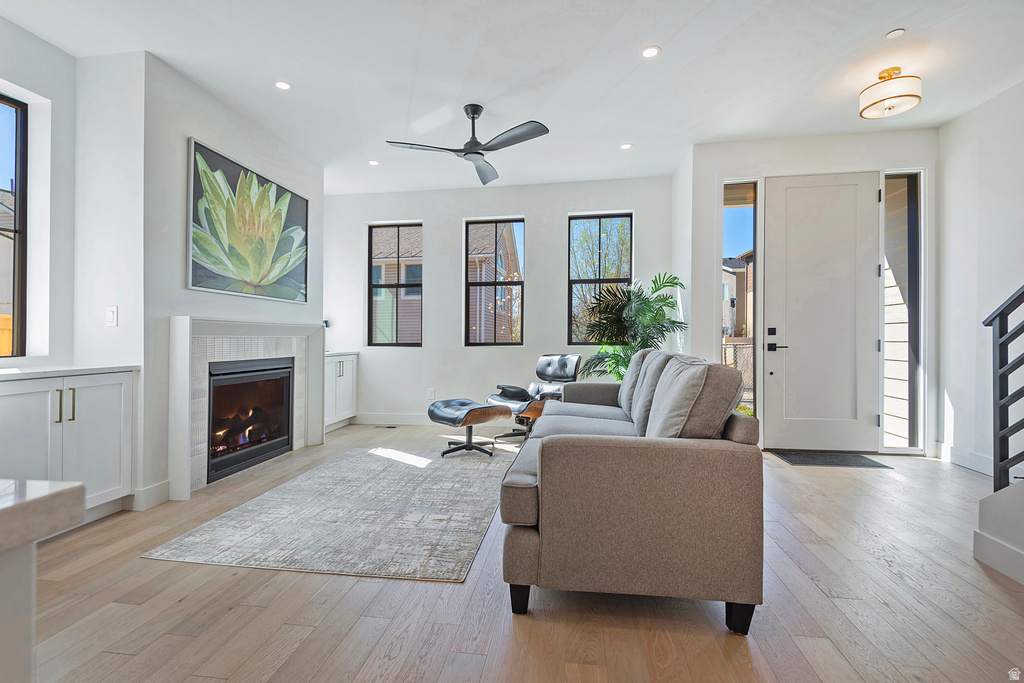571 S MCCLELLAND ST Salt Lake City, UT 84102