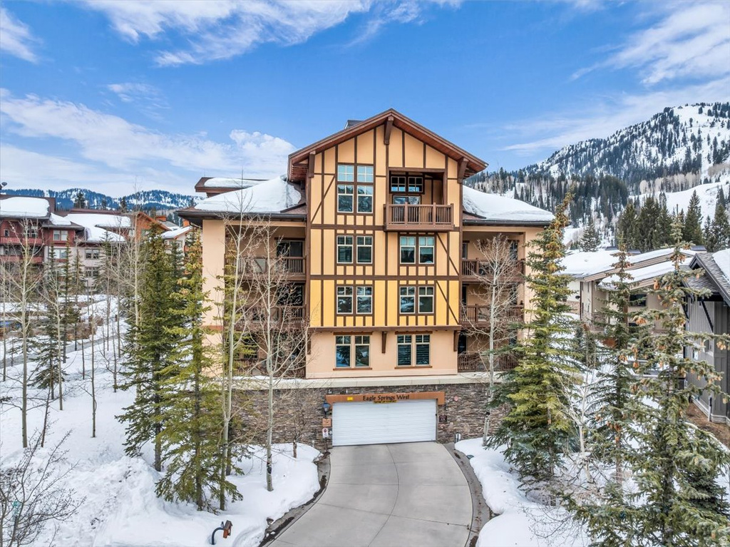 12080 E BIG COTTONWOOD CANYON RD #208 Solitude, UT 84121