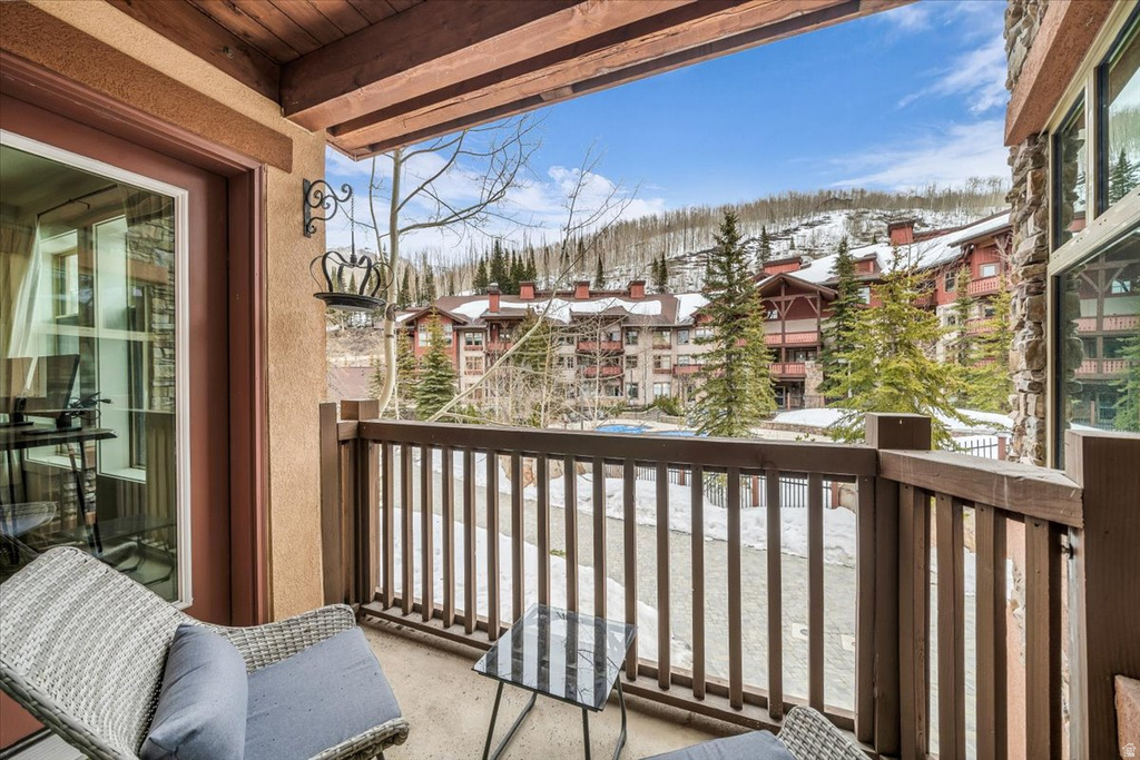 12080 E BIG COTTONWOOD CANYON RD #208 Solitude, UT 84121