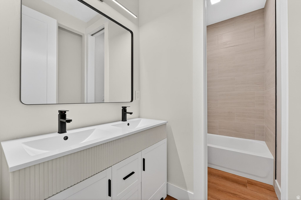 594 E SKYLINE Tooele, UT 84074