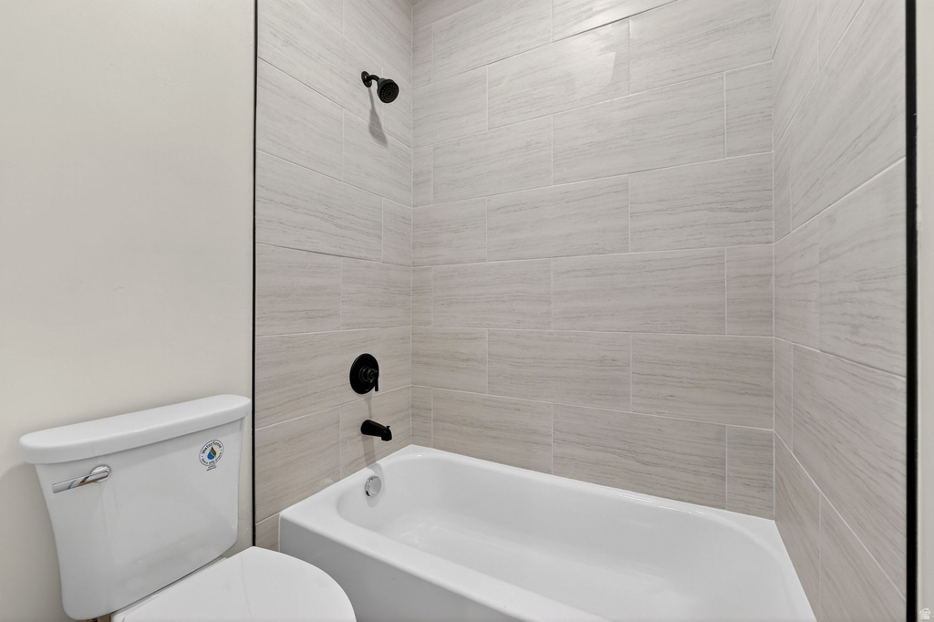 594 E SKYLINE Tooele, UT 84074