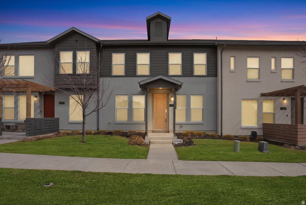 11461 S STREAM PARK DR South Jordan, UT 84009