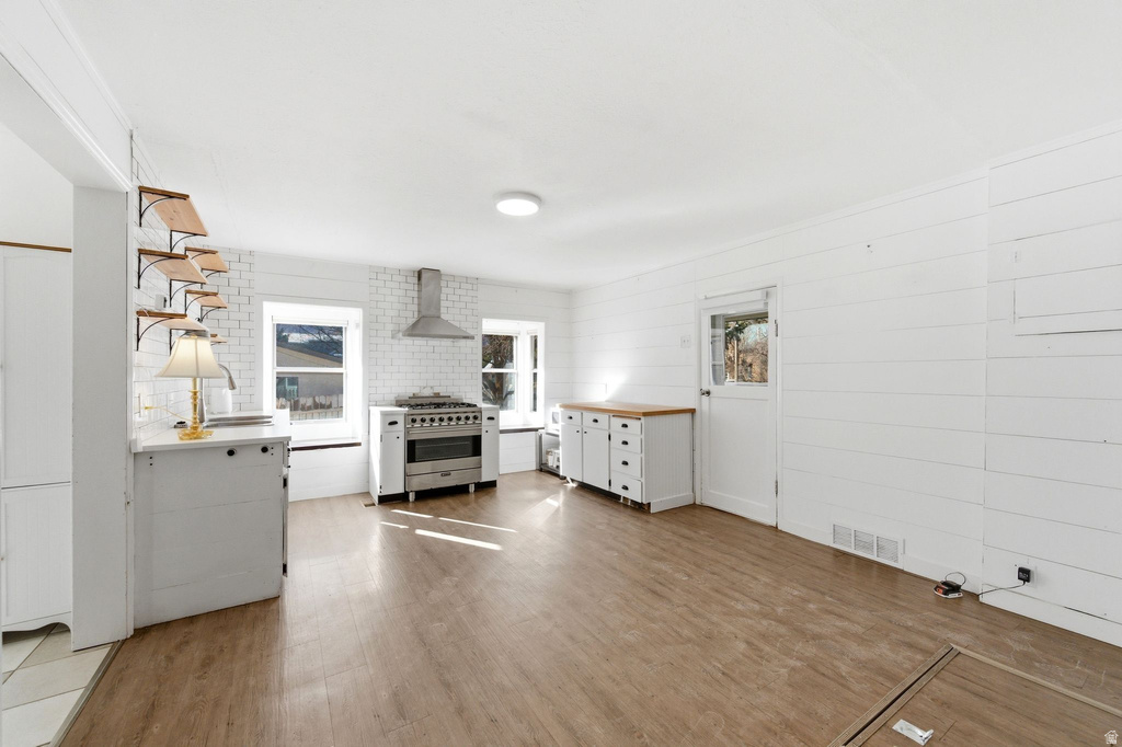 85 N 100 E Midway, UT 84049