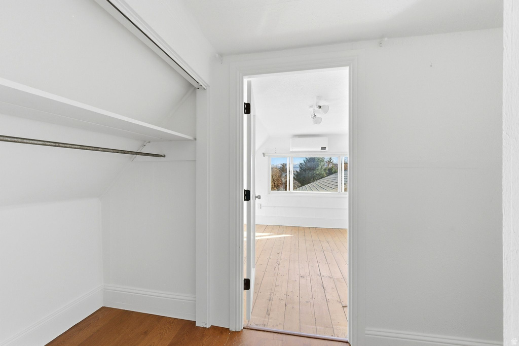 85 N 100 E Midway, UT 84049