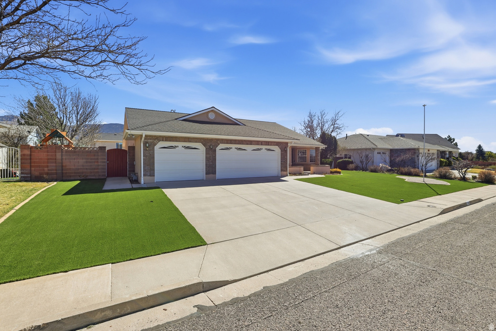 2199 W SUNSET POINTE DR Cedar City, UT 84720
