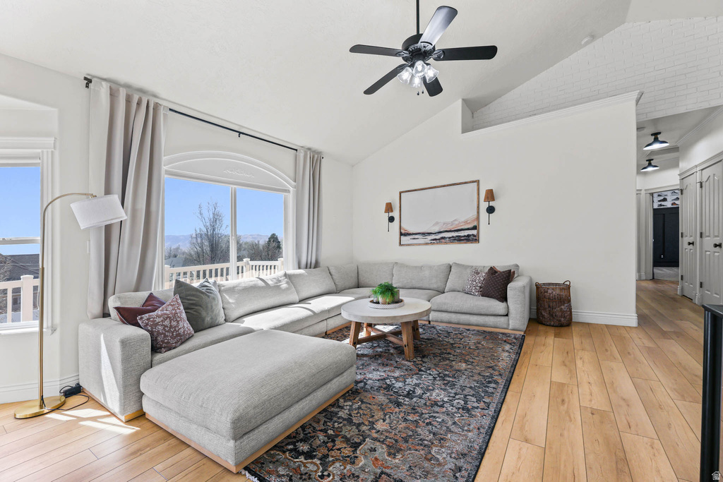 251 W 2125 N Lehi, UT 84043