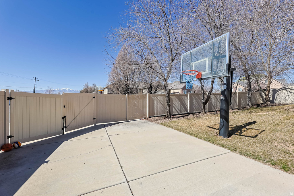 251 W 2125 N Lehi, UT 84043