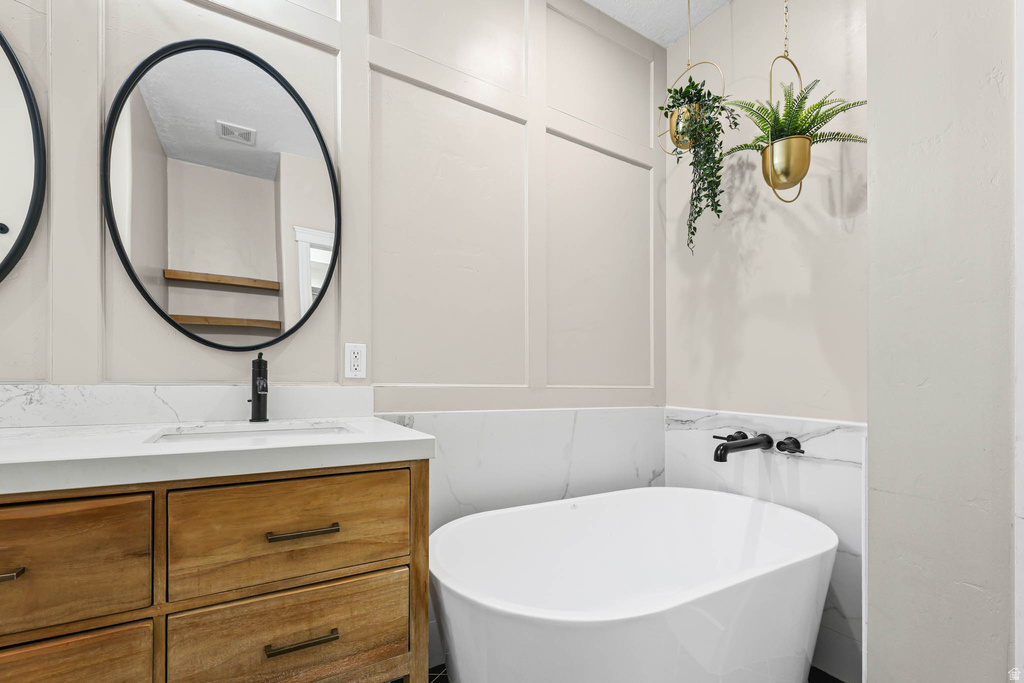 251 W 2125 N Lehi, UT 84043