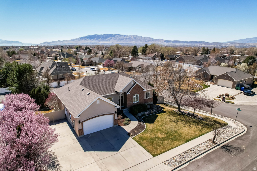 251 W 2125 N Lehi, UT 84043