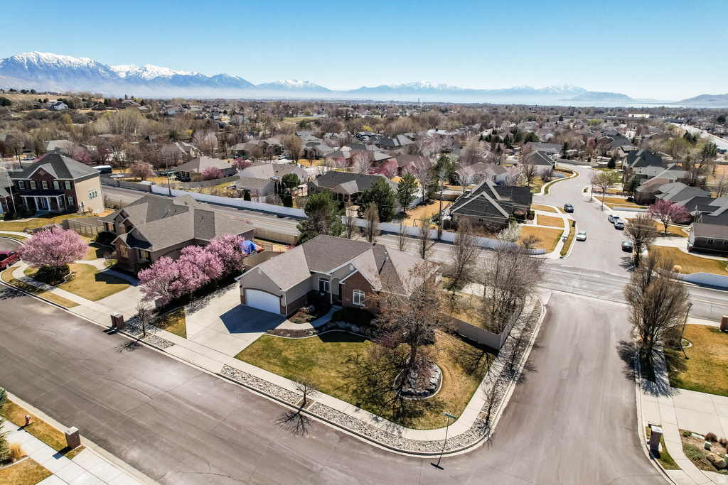 251 W 2125 N Lehi, UT 84043