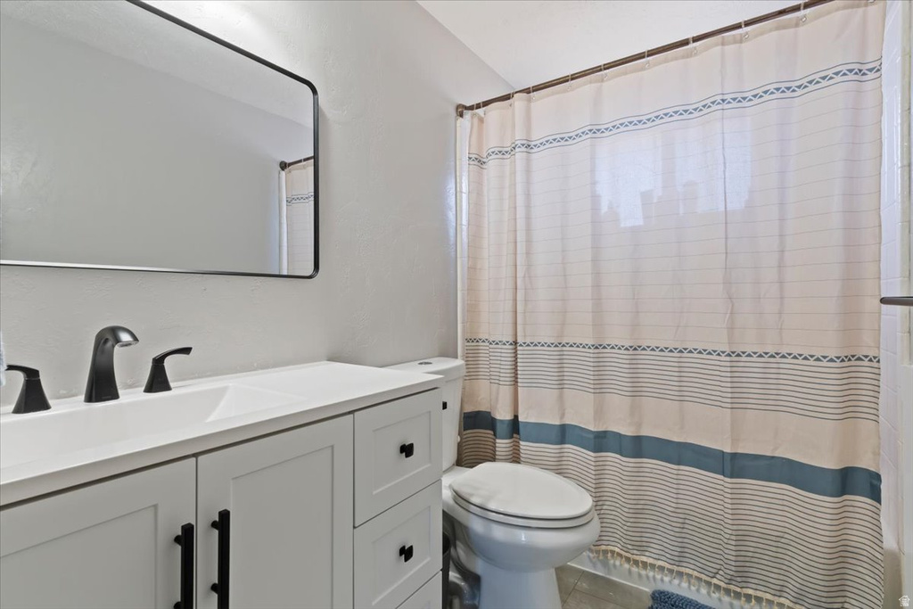 5578 W POACHER CIR Salt Lake City, UT 84118