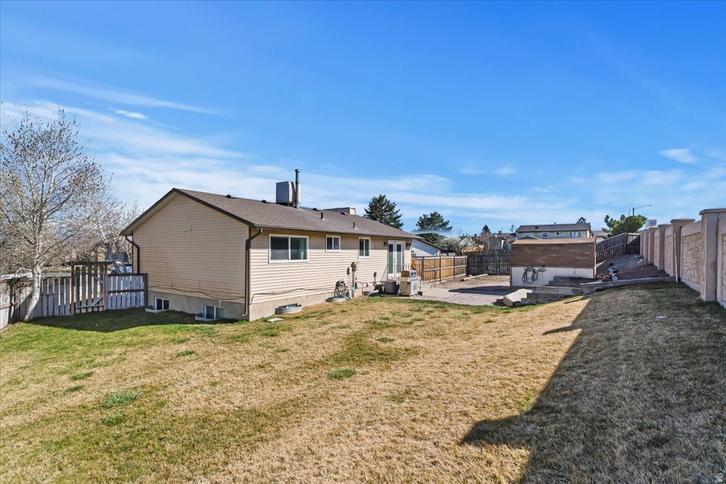 5578 W POACHER CIR Salt Lake City, UT 84118