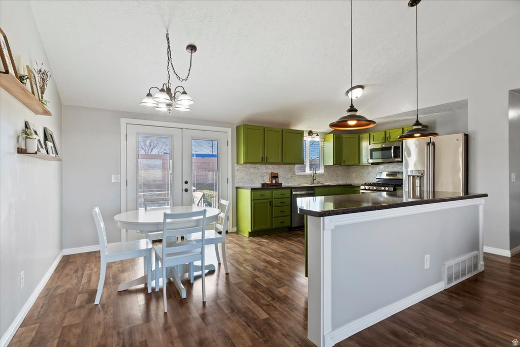 5578 W POACHER CIR Salt Lake City, UT 84118