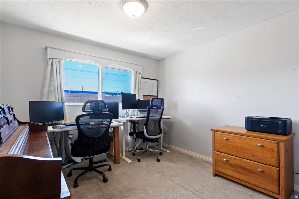 5578 W POACHER CIR Salt Lake City, UT 84118