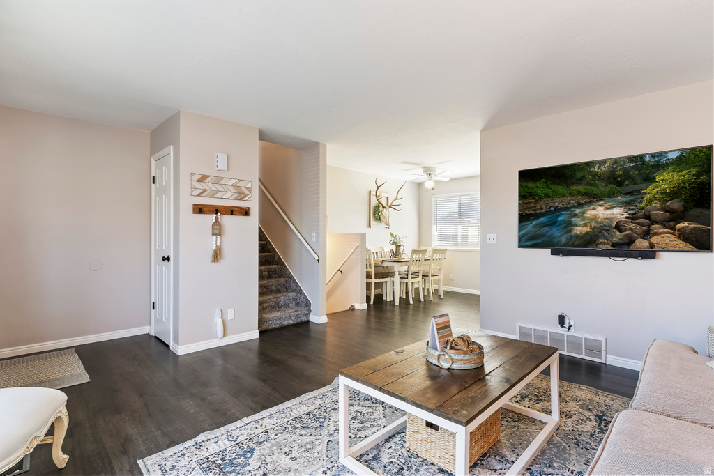 2522 N 2200 W Farr West, UT 84404