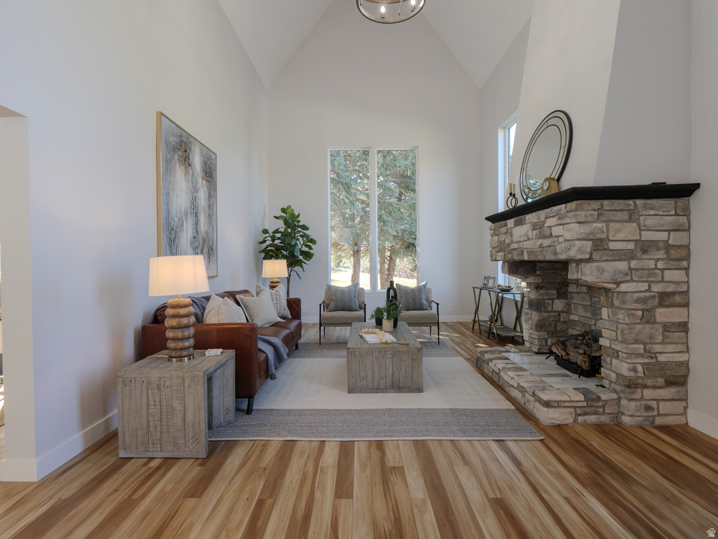 10828 S LOSTWOOD DR Sandy, UT 84092