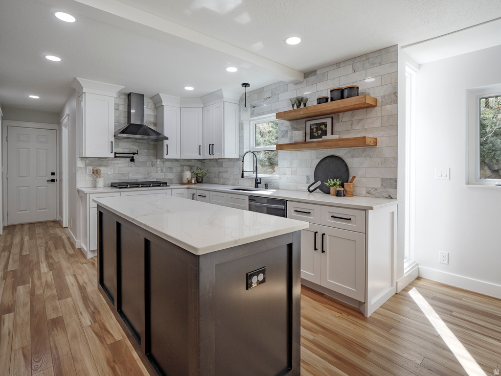 10828 S LOSTWOOD DR Sandy, UT 84092