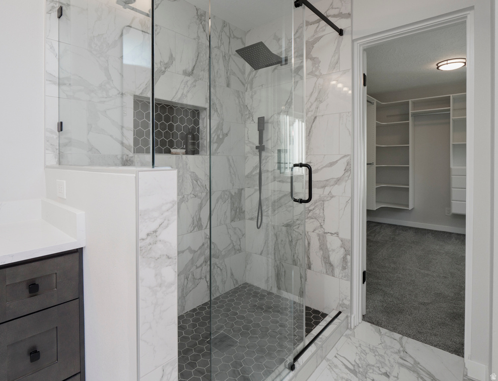 10828 S LOSTWOOD DR Sandy, UT 84092