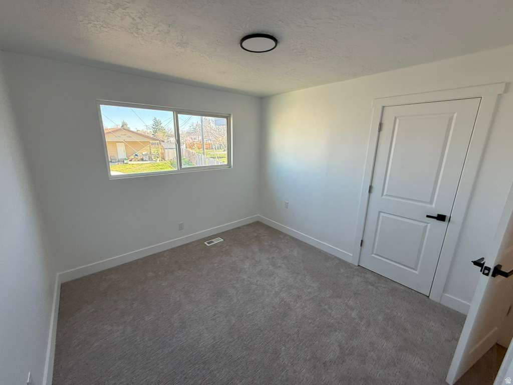 4817 S 3960 W Taylorsville, UT 84129